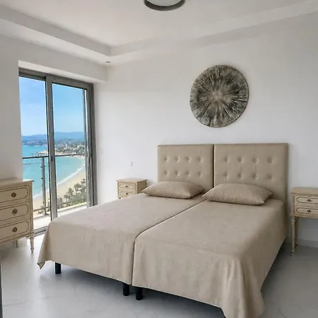 Luxury 3br With Panoramic View, Terrace & 3 Bathrooms Festival Apartman