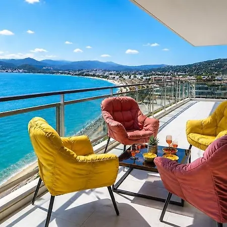 Apartman Luxury 3br With Panoramic View, Terrace & 3 Bathrooms Festival *